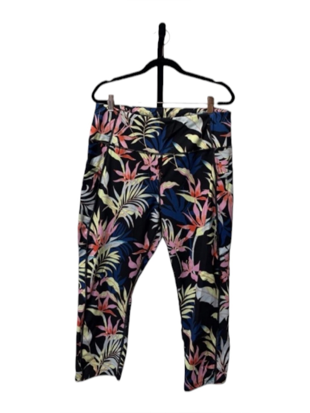 Avia Black Tropical Print Leggings with Multicolor Leaves